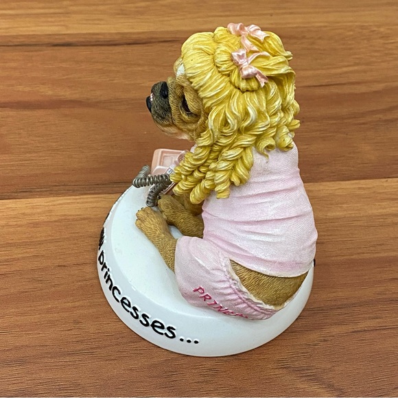 2005 Zelda Wisdom 16615 Westland “Calling All Princesses” Bulldog Dog Figurine - Picture 3 of 16